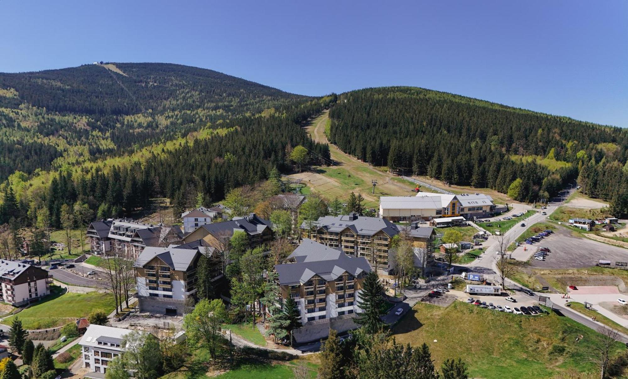 Forest Park Resort & Spa Świeradów-Zdrój エクステリア 写真