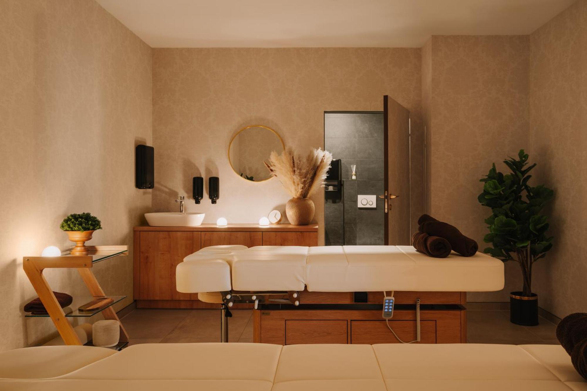 Forest Park Resort & Spa Świeradów-Zdrój エクステリア 写真