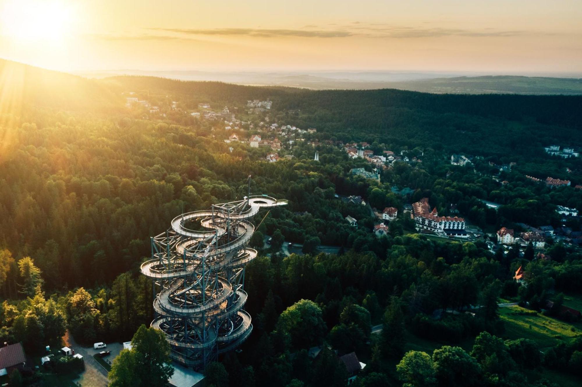 Forest Park Resort & Spa Świeradów-Zdrój エクステリア 写真